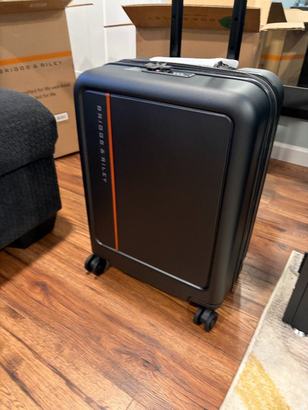 NEWWWW ZDX Global Hardside Carry-On Expandable Spinner